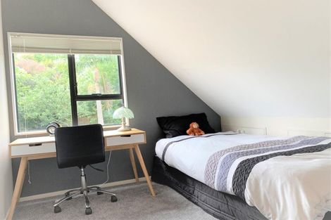 Photo of property in 21 Pohutukawa Avenue, Red Beach, 0932