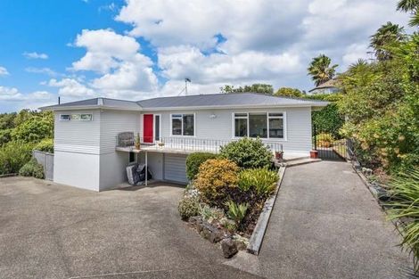 Photo of property in 23a Aberdeen Road, Castor Bay, Auckland, 0620