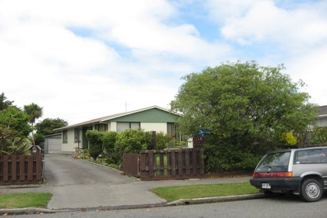 Photo of property in 37 Arran Crescent, Woolston, Christchurch, 8062