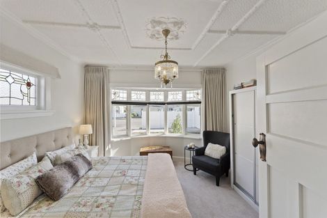 Photo of property in 39 Wallace Place, Westown, New Plymouth, 4310