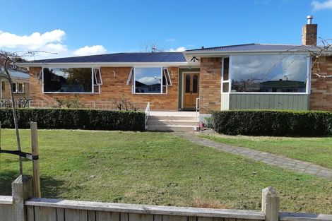 Photo of property in 9 Liston Crescent, Hillcrest, Hamilton, 3216