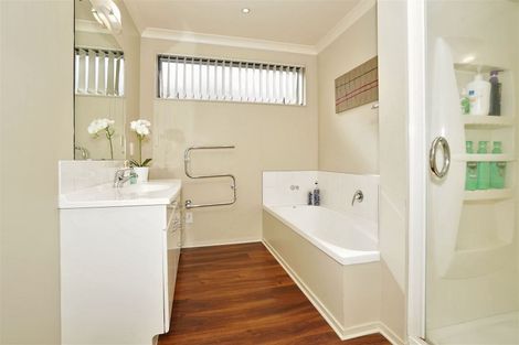 Photo of property in 31 Mickelson Avenue, Rototuna, Hamilton, 3210