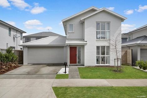Photo of property in 12 Samuel Cassidy Avenue, Swanson, Auckland, 0614
