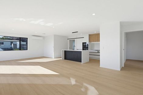 Photo of property in 8a Cedar Terrace, Stanmore Bay, Whangaparaoa, 0932