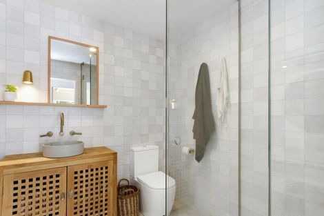 Photo of property in 86a Oceanview Road, Mount Maunganui, 3116