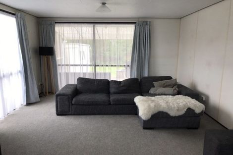 Photo of property in 16 Sequoia Place, Pukete, Hamilton, 3200