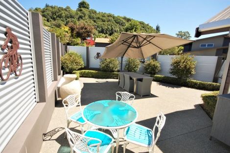 Photo of property in 1/11 Krissell Place, Acacia Bay, Taupo, 3330