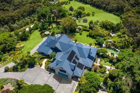 Photo of property in 6 Emily Lane, Greenhithe, Auckland, 0632