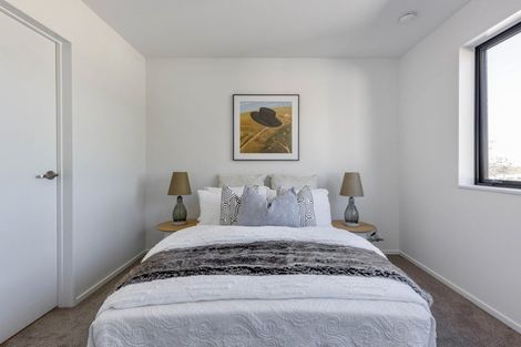 Photo of property in 44c Bruce Road, Glenfield, Auckland, 0629