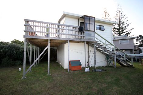Photo of property in 266b Seaforth Road, Waihi Beach, 3611