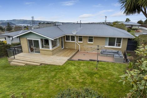 Photo of property in 75 Gilkison Street, Halfway Bush, Dunedin, 9010