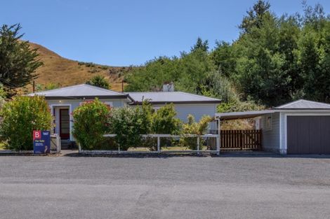 Photo of property in 14 Blackhill Road, Tinui, 5894