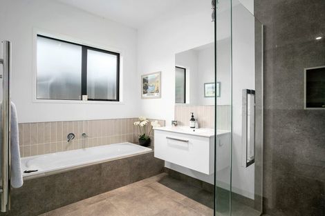 Photo of property in 362 Lamb Street, Leamington, Cambridge, 3495