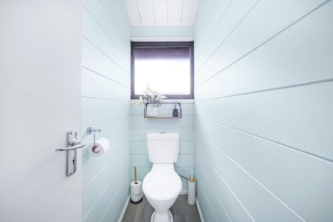 Photo of property in 25a Pohutukawa Drive, Pukete, Hamilton, 3200