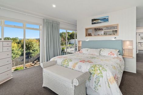 Photo of property in 86 Omokoroa Road, Omokoroa, 3114