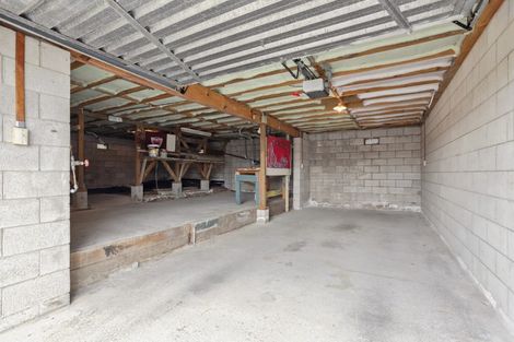 Photo of property in 2/11 Karaka Street, New Lynn, Auckland, 0600