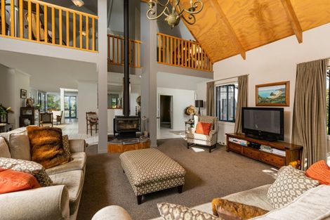 Photo of property in 487 Kanohi Road, Kaukapakapa, 0873