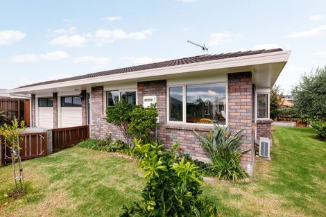 Photo of property in 3 Dallinger Street, St Andrews, Hamilton, 3200