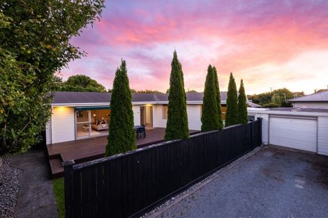Photo of property in 59 Bryndwr Road, Bryndwr, Christchurch, 8052