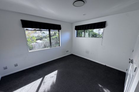 Photo of property in 28 Ballymore Drive, Pinehill, Auckland, 0632