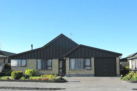 Photo of property in 25 Burnett Street, Ashburton, 7700