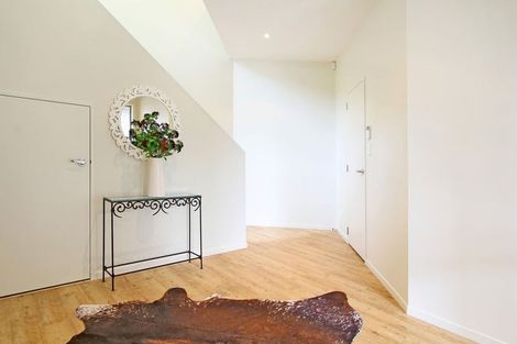 Photo of property in 64a Peterhouse Street, Tawa, Wellington, 5028