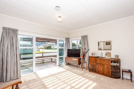 Photo of property in 5 Maclean Street, Whataupoko, Gisborne, 4010