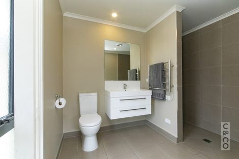 Photo of property in 73c Oraha Road, Kumeu, 0892