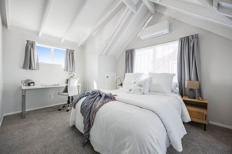 Photo of property in 4/73 Vintage Drive, Henderson, Auckland, 0612