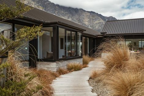 Photo of property in 41 Mcadam Drive, Jacks Point, Queenstown, 9371