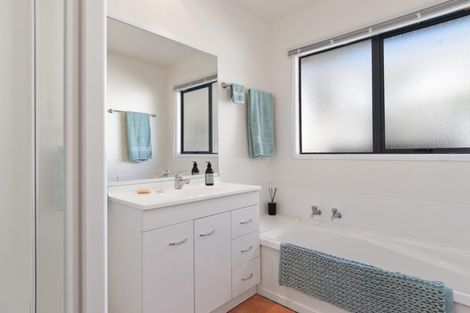 Photo of property in 10a Rutherford Street, Otumoetai, Tauranga, 3110