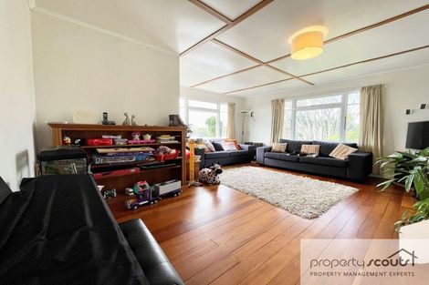 Photo of property in 10 Moana Crescent, Blagdon, New Plymouth, 4310