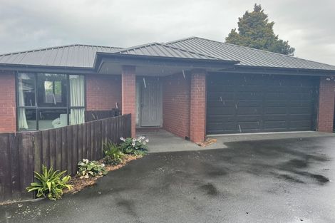 Photo of property in 32b New Brighton Road, Shirley, Christchurch, 8061
