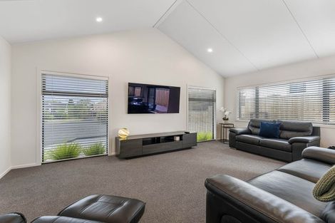 Photo of property in 47 Charles Crescent, Rainbow Point, Taupo, 3330