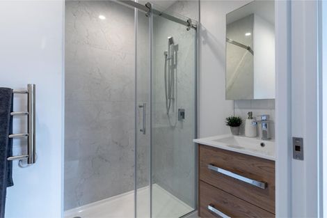 Photo of property in 4 Tuputupu Drive, Kumeu, 0810