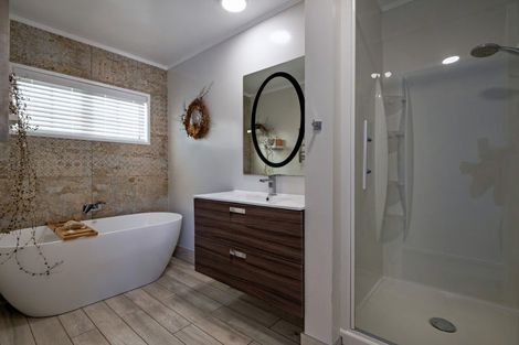 Photo of property in 2 Sisam Place, Whakatane, 3120