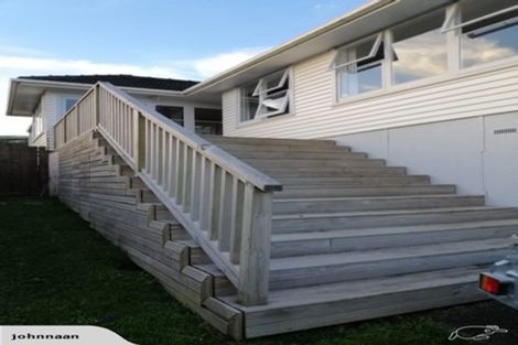 Photo of property in 43 Park Road, Glenfield, Auckland, 0629