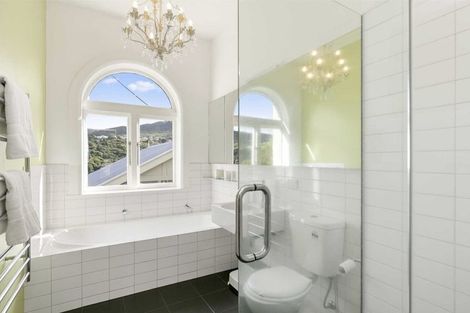 Photo of property in 15 Orari Street, Ngaio, Wellington, 6035