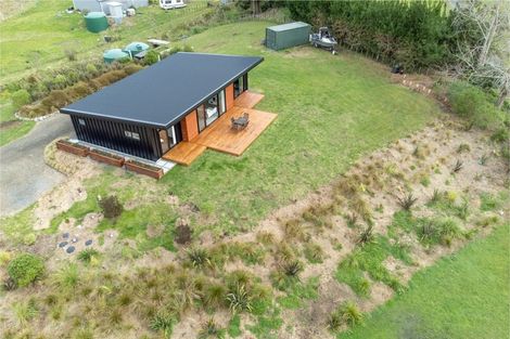 Photo of property in 22 Kristin Place, Manakau, Levin, 5573