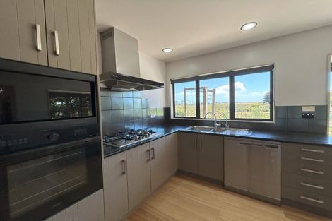 Photo of property in 62b Mcrobbie Road, Kingseat, Papakura, 2580