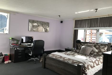 Photo of property in 502 Don Buck Road, Massey, Auckland, 0614