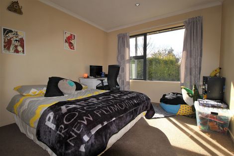Photo of property in 16 Ashworth Street, Alexandra, 9320