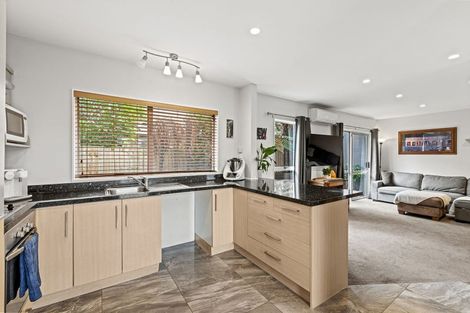 Photo of property in 2/47 Trafalgar Street, St Albans, Christchurch, 8014