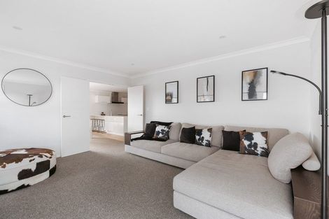 Photo of property in 12b Kayelene Place, Omokoroa, 3114