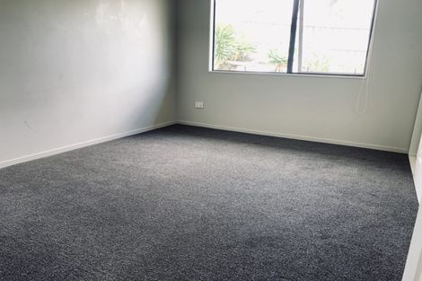 Photo of property in 26 Pitoitoi Avenue, Greenhithe, Auckland, 0632