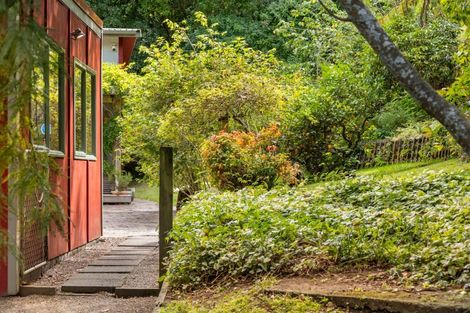 Photo of property in 100 Leinster Avenue, Raumati South, Paraparaumu, 5032