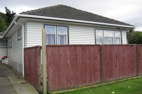 Photo of property in 197 Wellington Road, Wainuiomata, Lower Hutt, 5014