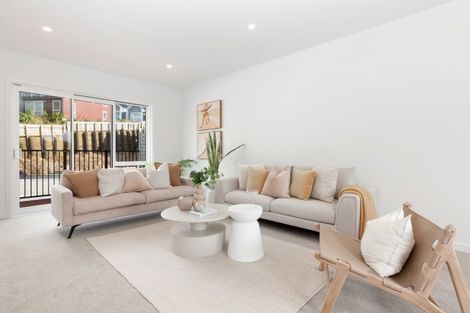 Photo of property in 49 Cleat Street, Whitby, Porirua, 5024