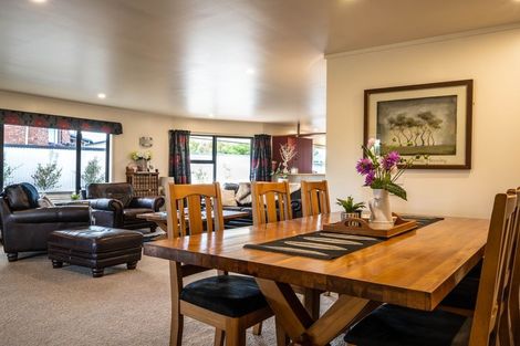 Photo of property in 38 Grove Avenue, Weston, Oamaru, 9401