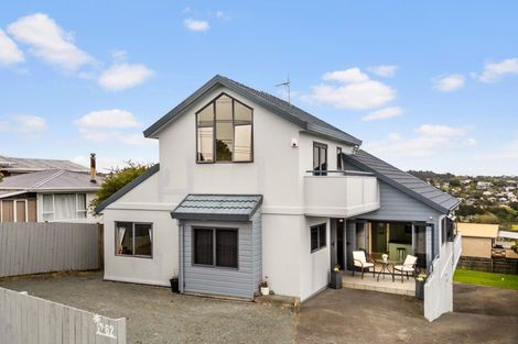 Photo of property in 62 Stanmore Bay Road, Stanmore Bay, Whangaparaoa, 0932